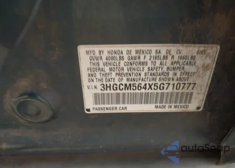 2005 Honda Accord 2.4 Lx z USA, uszkodzony, nr VIN 3HGCM564X5G710777